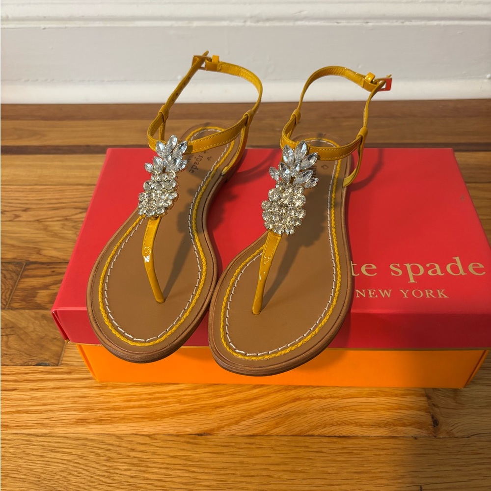 Never worn Kate Spade Yellow Crystal Sandals size 6.5